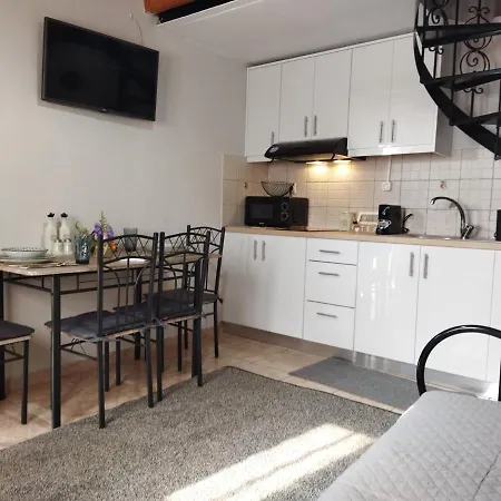 דירה Christina's House Alepou