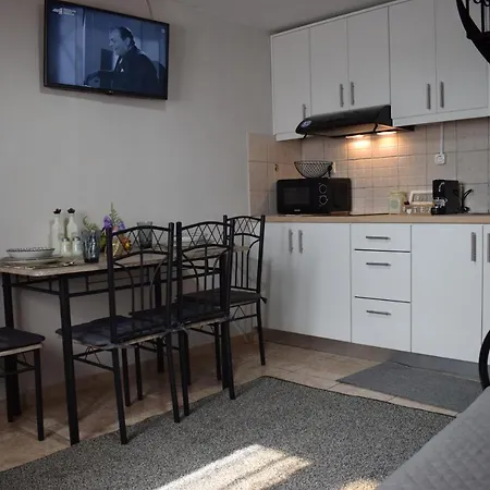 Christina's House * Alepou